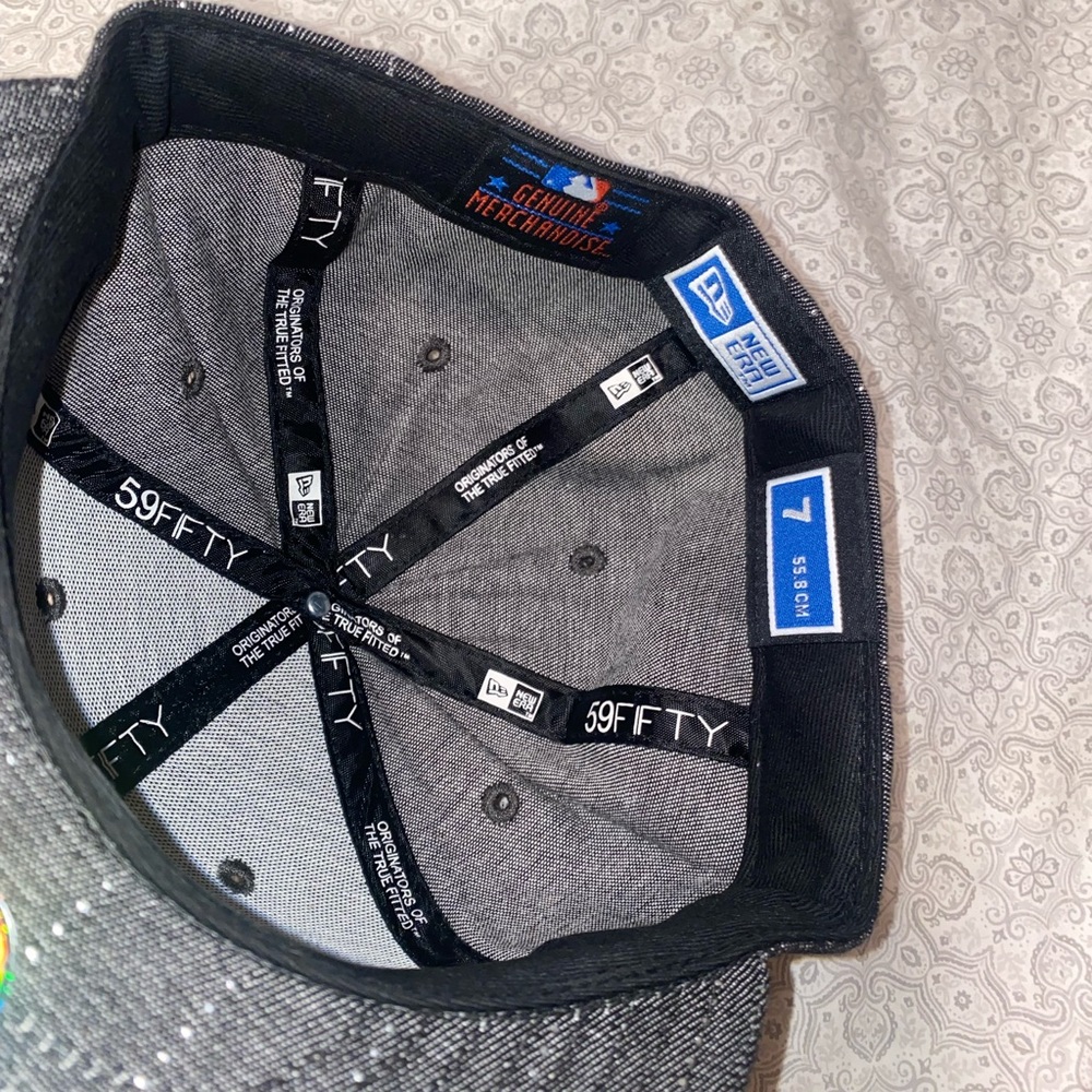 LA fitted cap - Picture 3 of 7